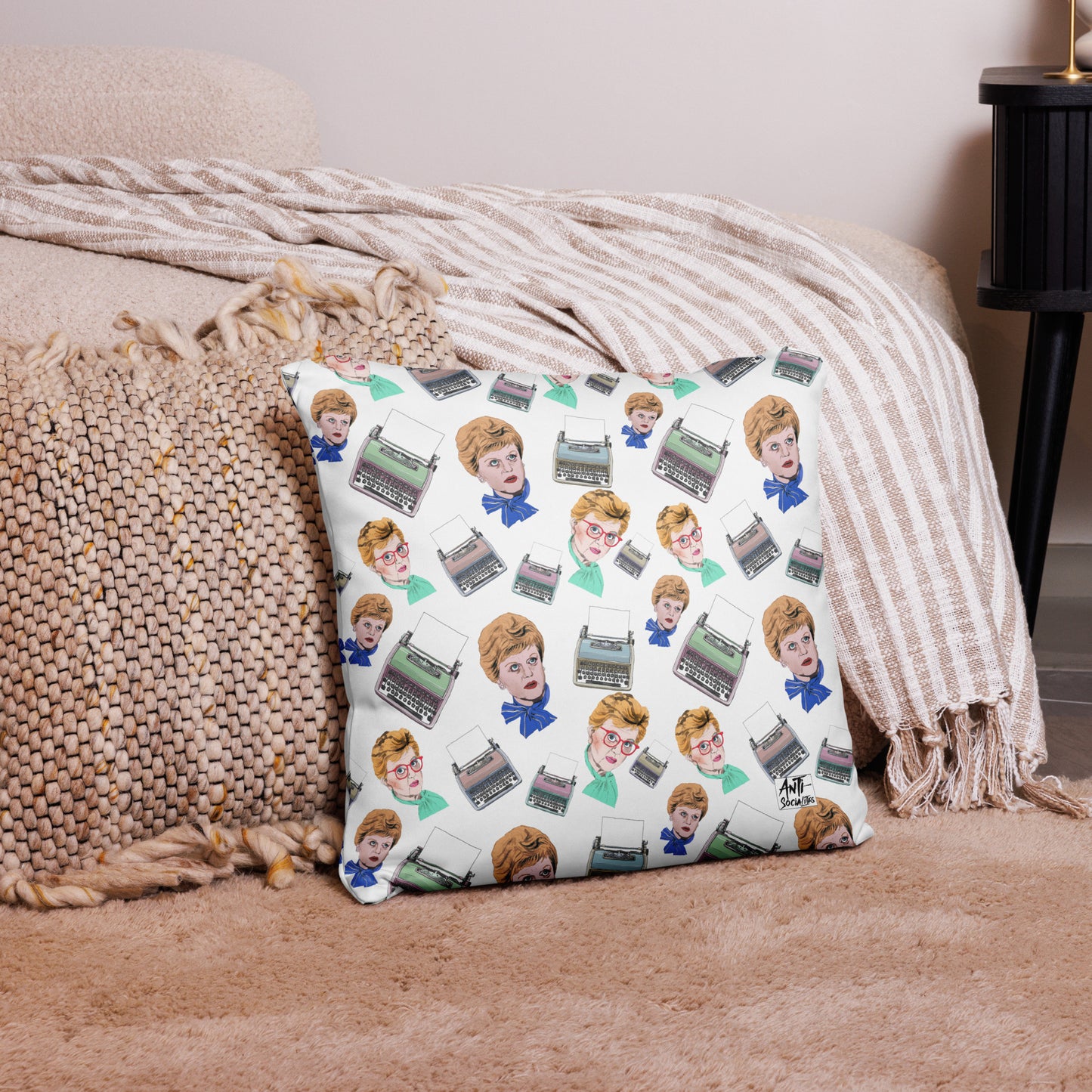 Angela Lansbury (Murder She Wrote) Cushion Cover/Pillow Case